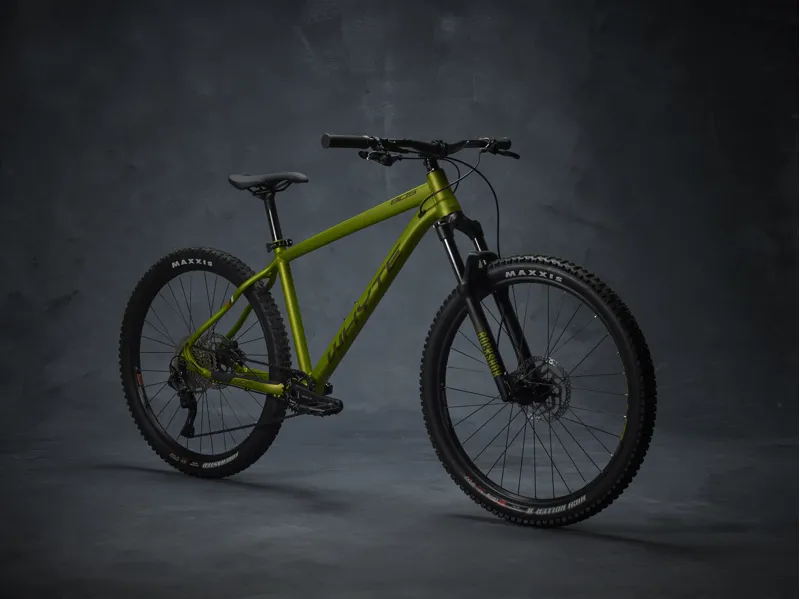 2021 Whyte 805 V3 Trail Mountain Bike-1
